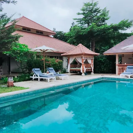 Umah Djiwo Villa Lovina